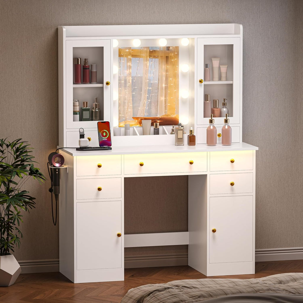 Seraphine Illuminated Vanity Desk with Display Storage