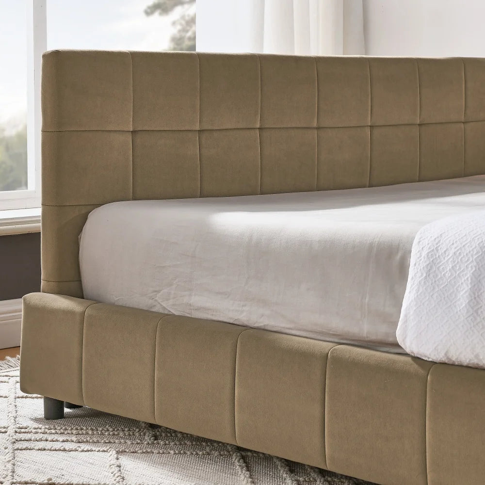 Tufted Corner Daybed